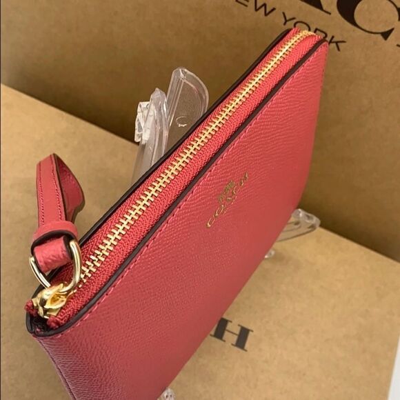 COACH Berry Coral Corner Zip Wristlet NWT Leather Clutch with Strap - Picture 16 of 17